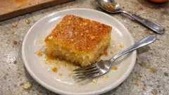 Πορτοκαλόπιτα χωρίς φύλλο: αφράτη, ζουμερή και με σωστό σιρόπιασμα βήμα-βήμα