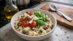 Ριζότο με καπνιστή μελιτζάνα και ψητά ντοματίνια — κρεμώδες, αλ ντέντε