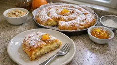 Στριφτή αμυγδαλόπιτα με κρέμα: τραγανό φύλλο και πλούσια γέμιση που κρατάει