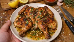 Κοτόπουλο Cajun «πεταλούδα» στον φούρνο: ζουμερό, τραγανό και έτοιμο σε 45 λεπτά