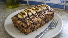 Κέικ μπανάνας με βρώμη και σοκολάτα: ζουμερό και χορταστικό για κάθε ώρα